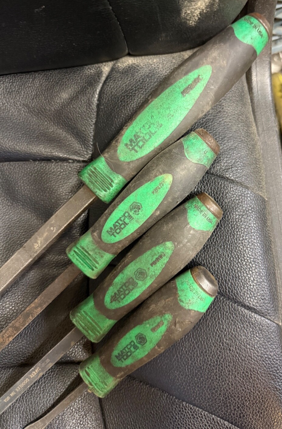 7481025