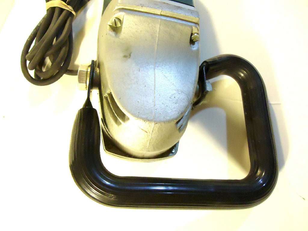 Bosch #0 601 339 061 Wet Polisher/Grinder, 220 Volts – 50 Hz, Used.