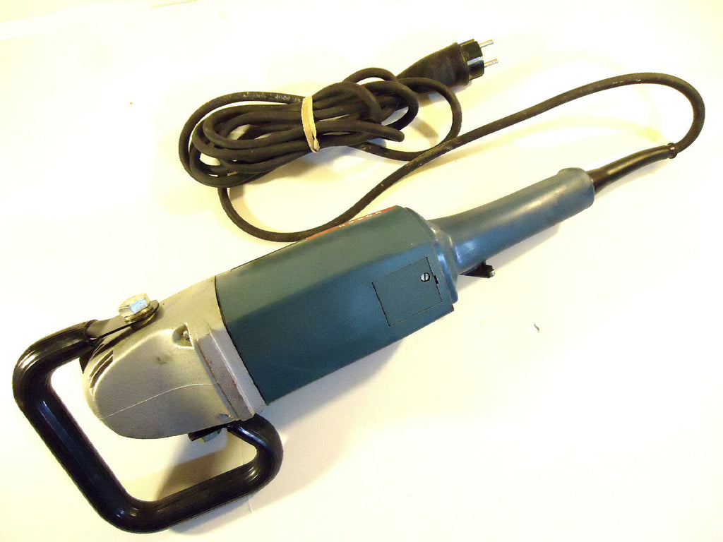 Bosch #0 601 339 061 Wet Polisher/Grinder, 220 Volts – 50 Hz, Used.