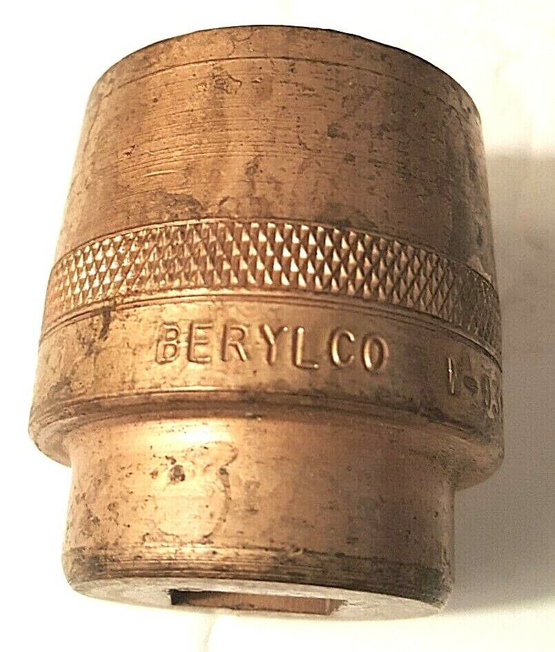 BERYLCO W-839 1, 1" Non-Sparking Shallow Socket,12 Point, 1/2" Drive, Mint