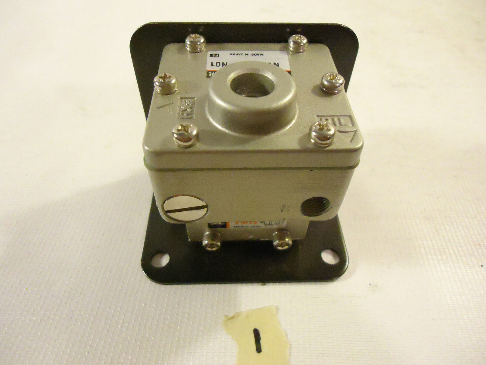 SMC – Humphrey Pneumatic Cylinders and Valve, 9 pcs, 1 Lot, Used.