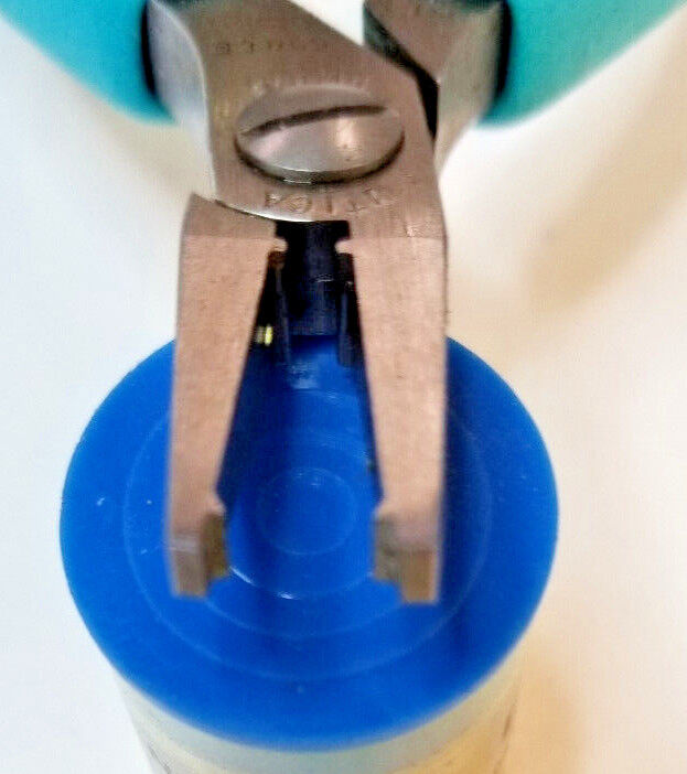 Utica-Swiss U530CE Flush Cut Plier - Standoff Shear, Cuts Copper Wire to .062"