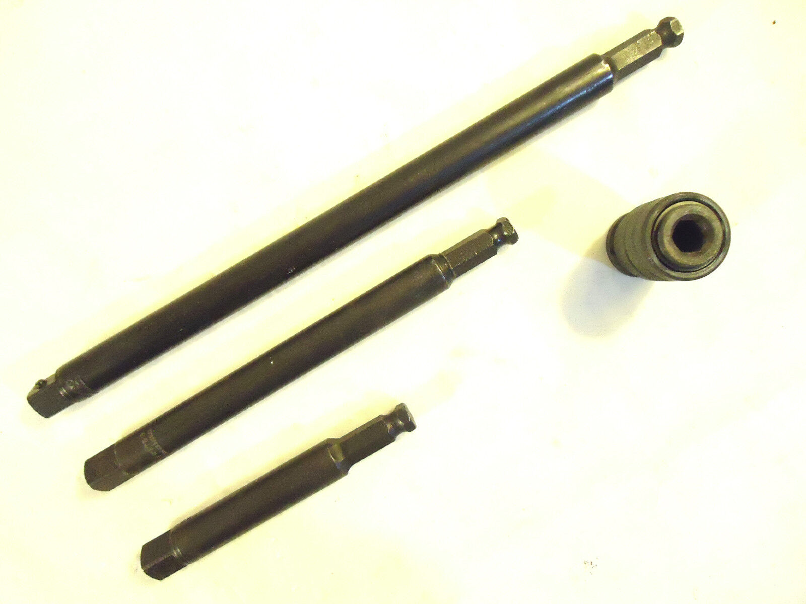 ROBOIMPACT Cat. No. 2008 Quick Change 7/16” Pistol Grip Impact Wrench Set, Used.