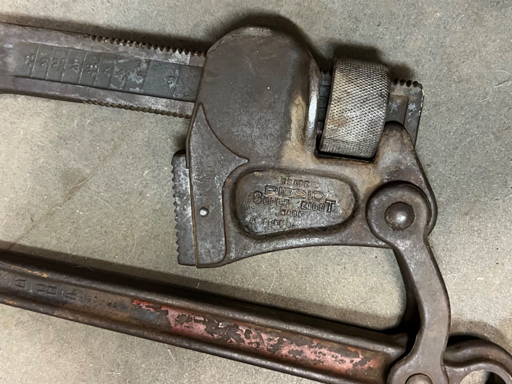 ridgid super eight pipe wrench.