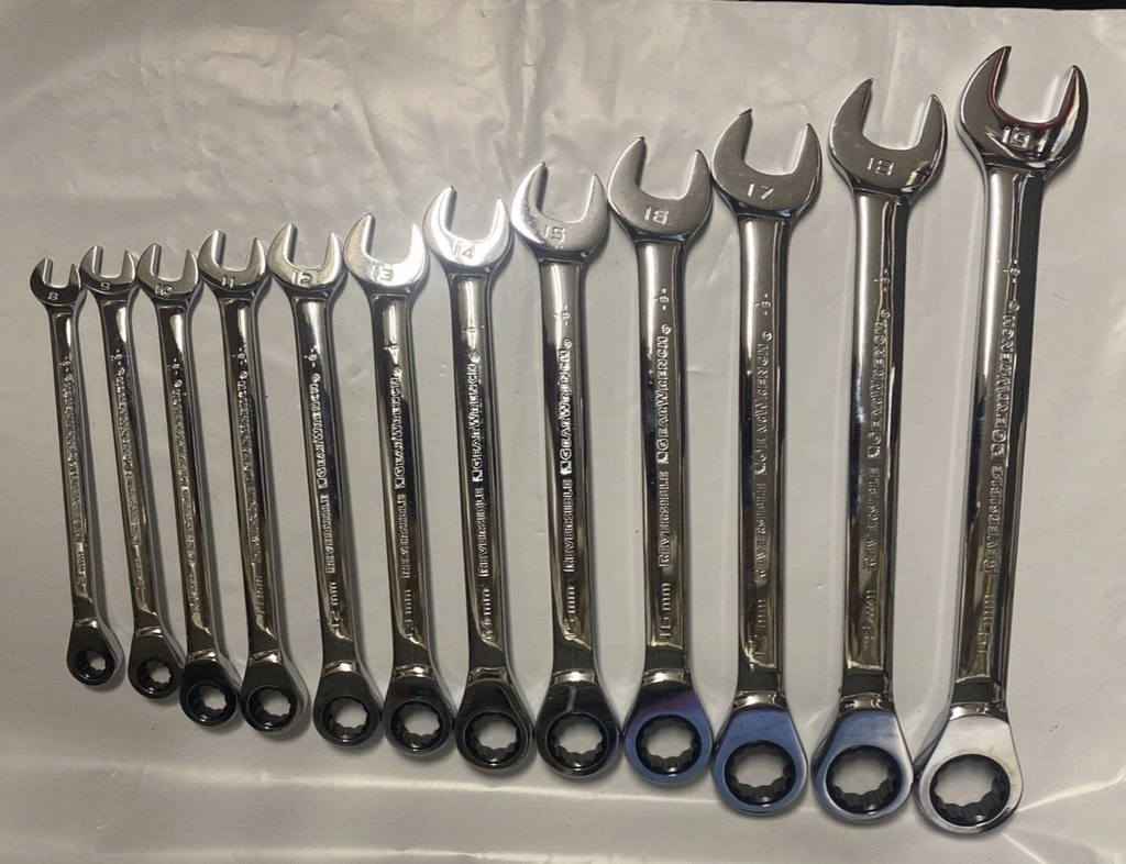 Gearwrench Metric Ratcheting Wrenches, 12pc, 12point, 8-19mm.