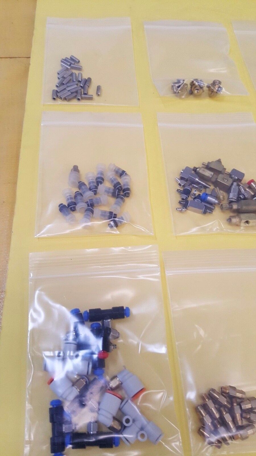 Clippard Minimatic Miniature Pneumatic Fittings, 200+ PCS. Assorted Lot, New/Oth