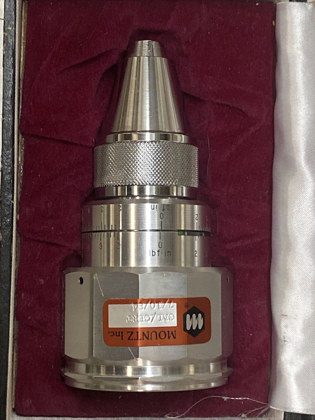 Tohnichi 15BTG-A Dial Torque Gauge Tester 3-Jaw Chuck, 2-15 lb-in, 0.2 Grad