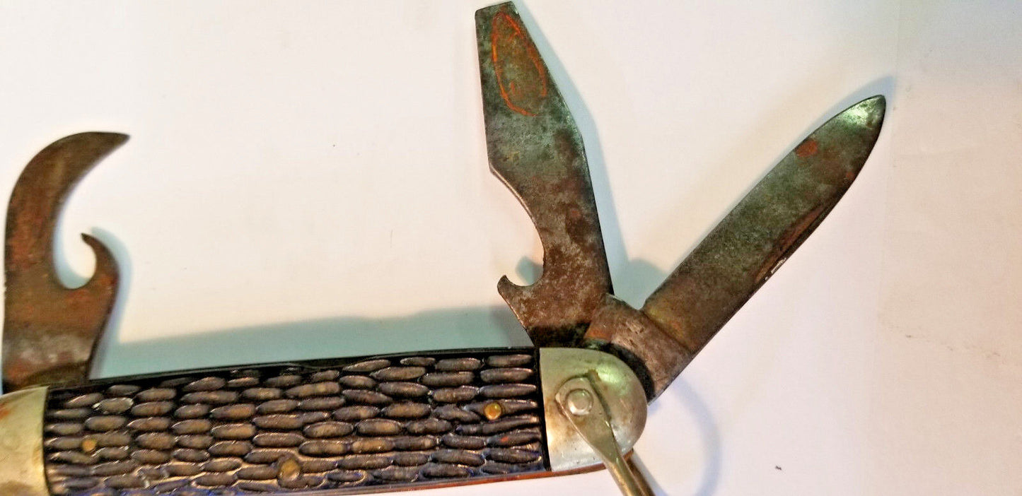 VINTAGE IMPERIAL POCKET KNIFE 3-11/16" OAL- 2 Blades and 2 Tools - Circa 1936-52