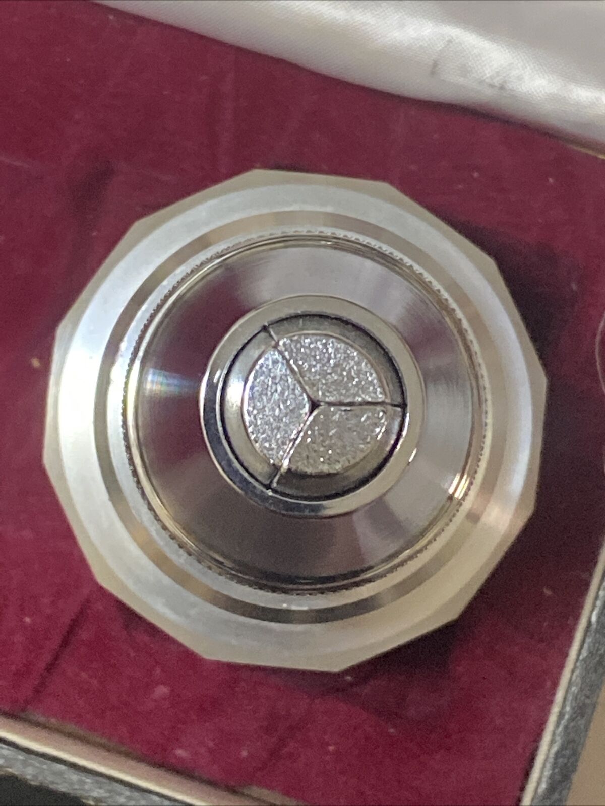 Tohnichi 15BTG-A Dial Torque Gauge Tester 3-Jaw Chuck, 2-15 lb-in, 0.2 Grad