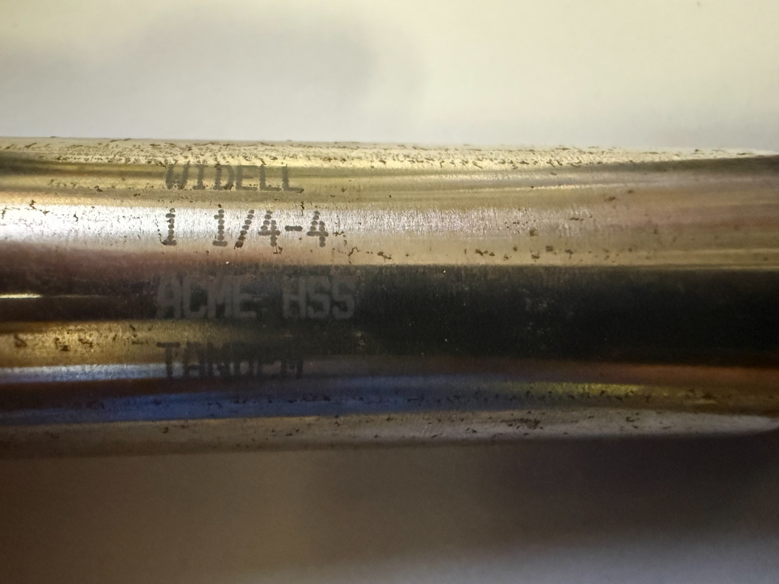 8942748