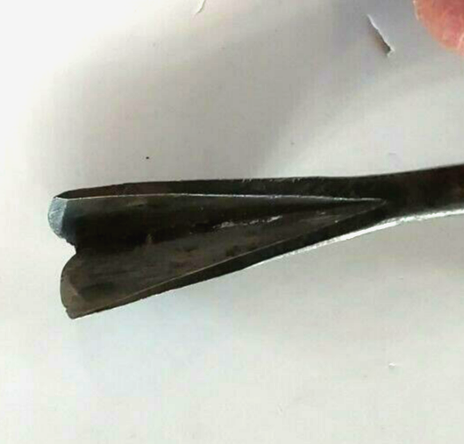 Vintage S.J. Addis England Cast Steel Curved #6-5/8" and #43 V Gouges