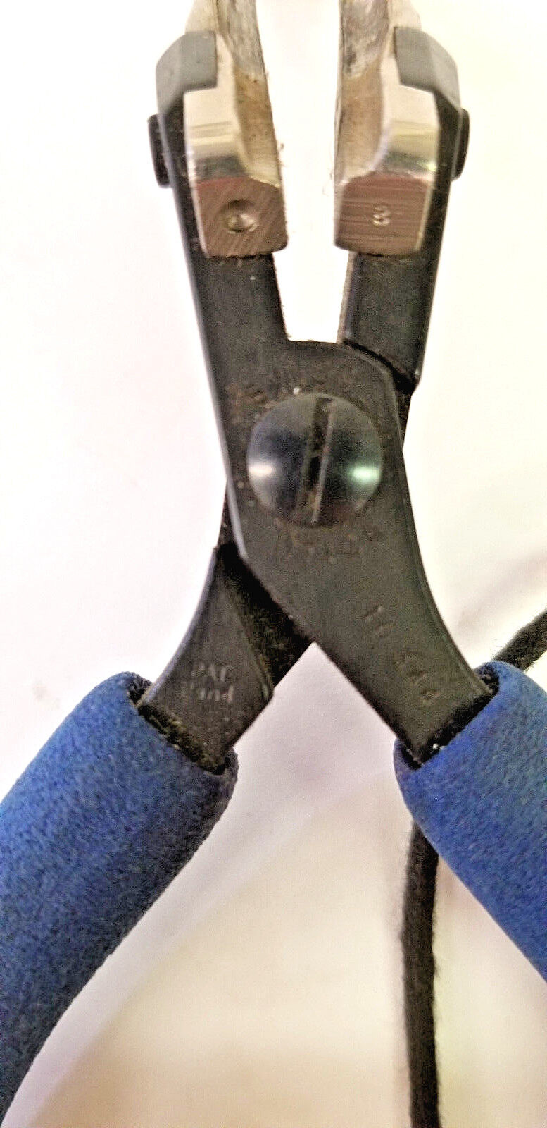 Utica Swiss #10344 Pin Holding Extraction/Insertion Plier, Discontinued, New/Oth