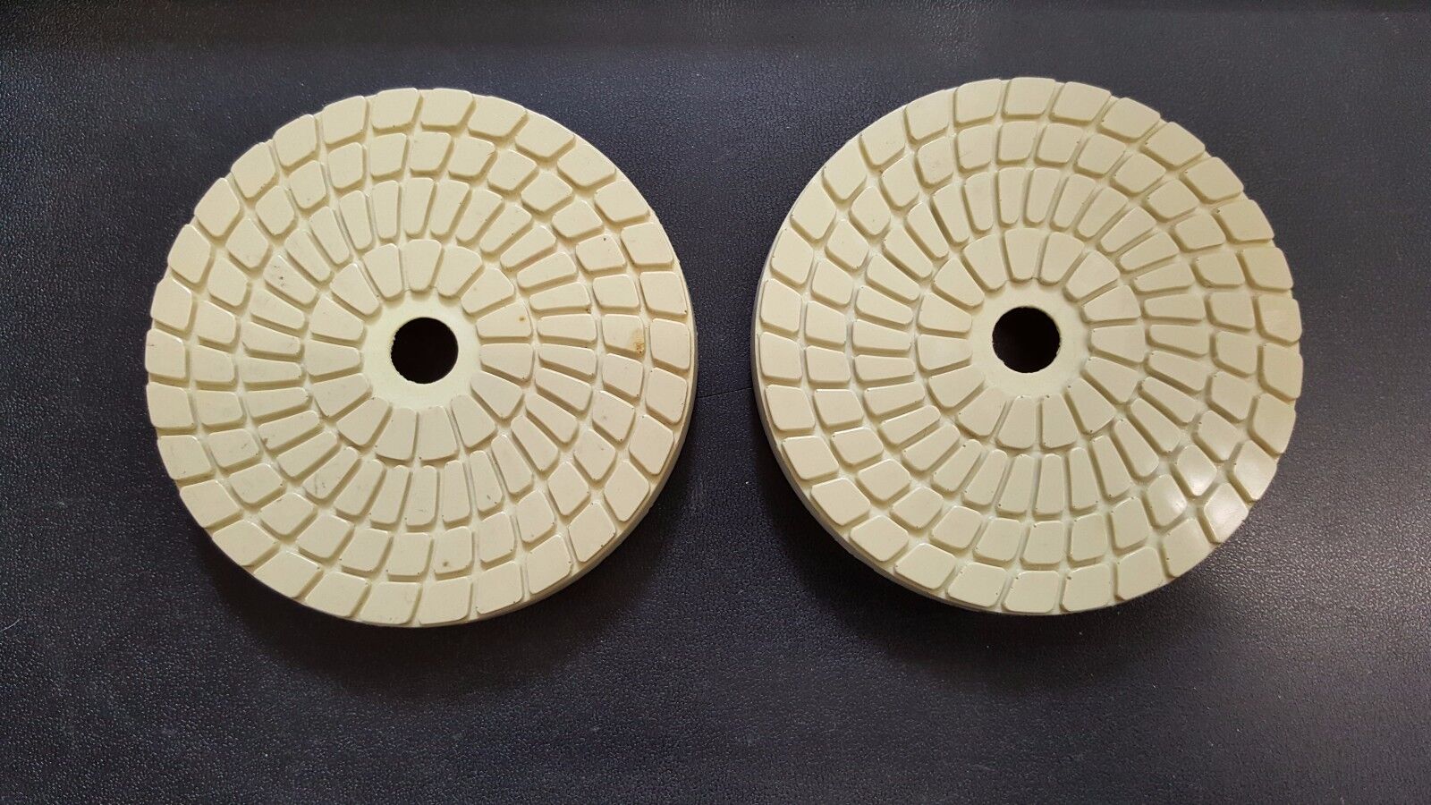 Snail Lock Type Diamond Polishing Discs, 800 Grit, 2 Pieces, New, Canada