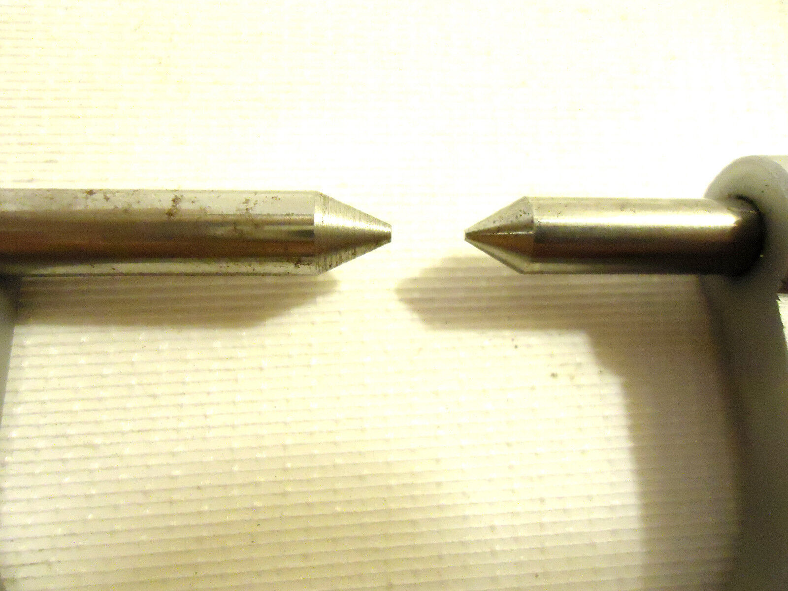 Starrett Thread Micrometer # 585, Measures V & US Std Threads, 8-13 Pitch, Used.