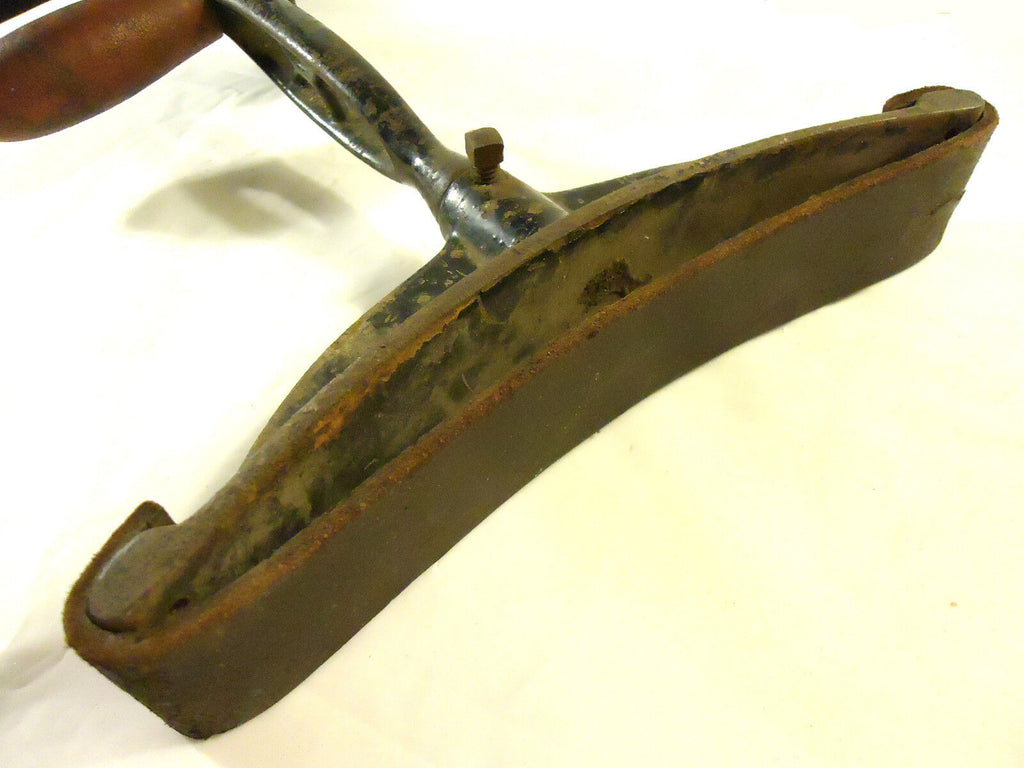 Vintage Goodell Pratt Two-Speed Breast Drill with Leather Strap Breast Plate.