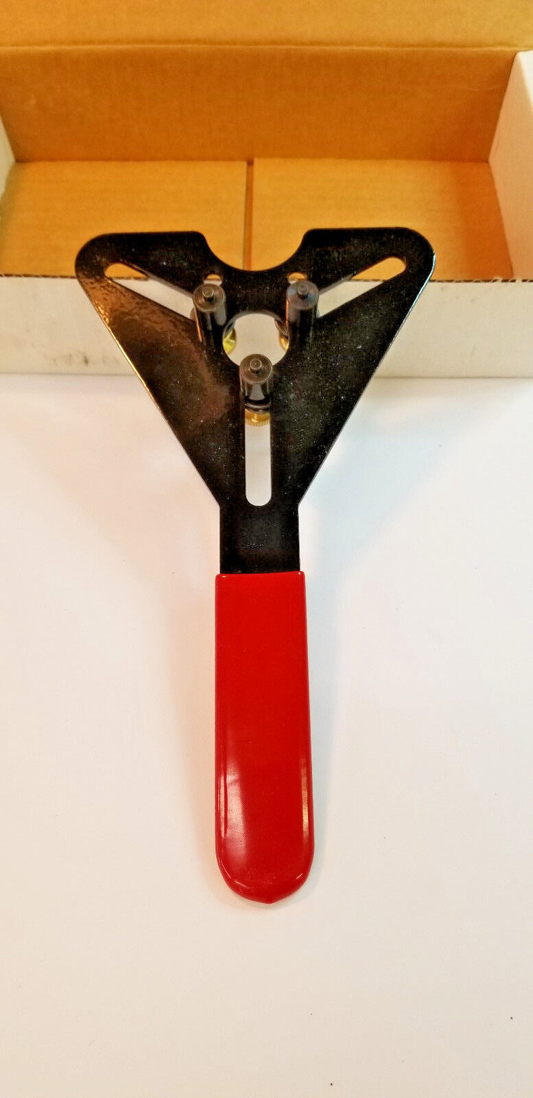 Mastercool 90499 Universal Clutch Holding Wrench, Air Conditioning, New