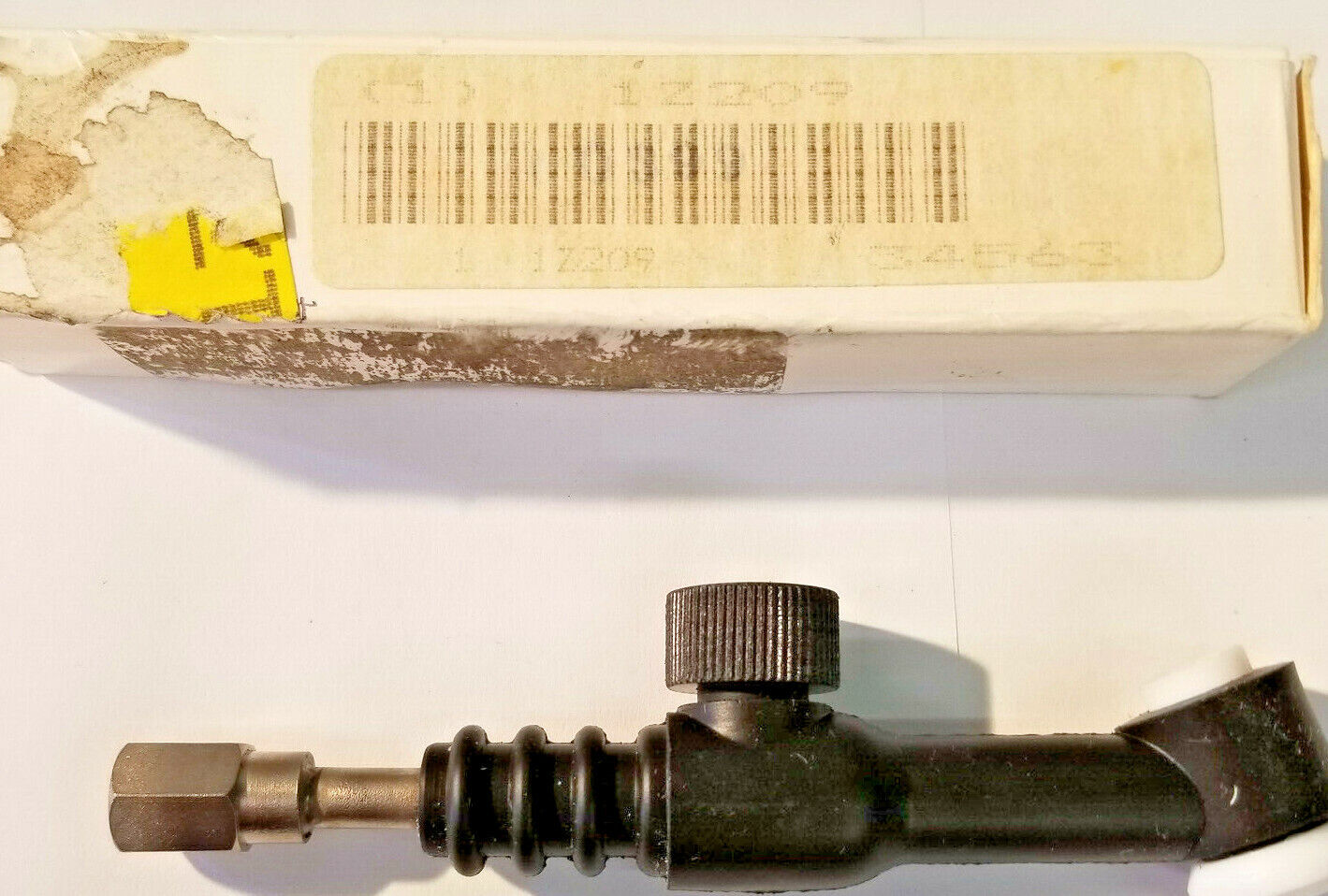 Genuine HELIARC TIG BODY w/Valve, HW-20A/RV, P/N 34563, SILICON RUBBER, NEW