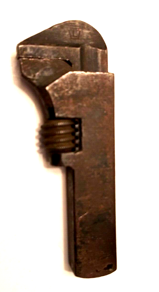Vintage 4-3/8" ADJUSTABLE WRENCH with an "L" in a Keystone Logo (only marking)