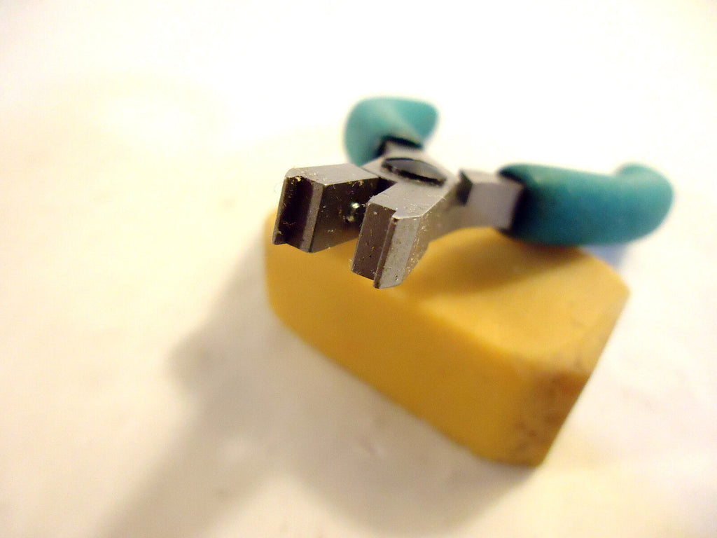 Utica Swiss IC/SMD Inserting and Extracting Plier #U605-8, New/Other, Free Ship