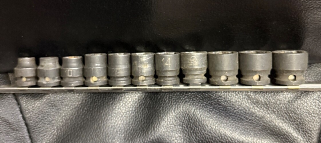 7481005