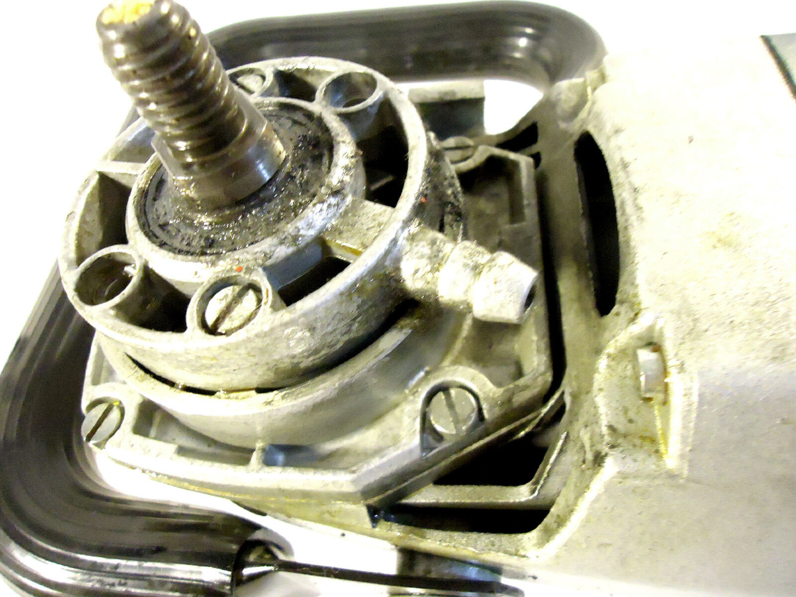 Bosch #0 601 339 061 Wet Polisher/Grinder, 220 Volts – 50 Hz, Used.