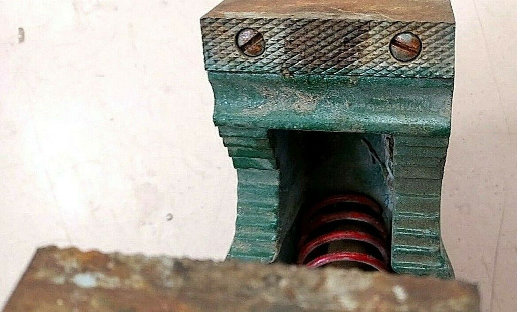 Vintage COLE TOOL MFG Blacksmith No11 Post Vise Anvil ST. ANNE ILLINOIS, XLNT