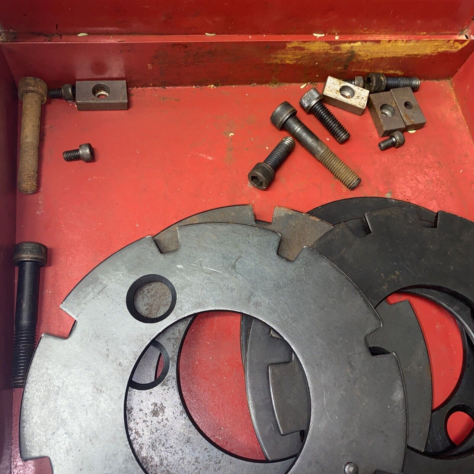 Index Plates, 6pc In Metal Box.