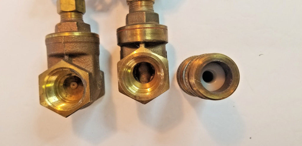 Marshall Brass Co. Water Pressure Regulator 40-50 psi and 2pcs. 3/4" Gate Valves