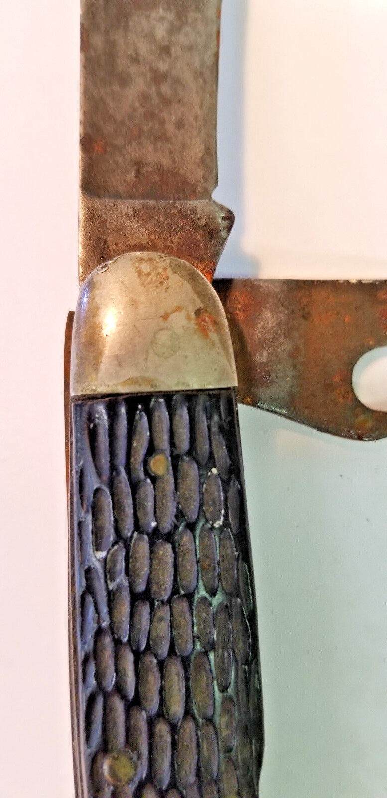 VINTAGE IMPERIAL POCKET KNIFE 3-11/16" OAL- 2 Blades and 2 Tools - Circa 1936-52