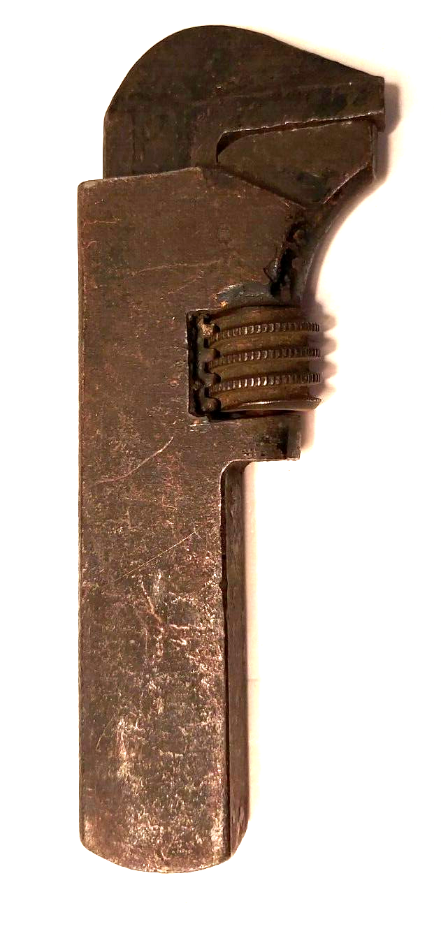 Vintage 4-3/8" ADJUSTABLE WRENCH with an "L" in a Keystone Logo (only marking)