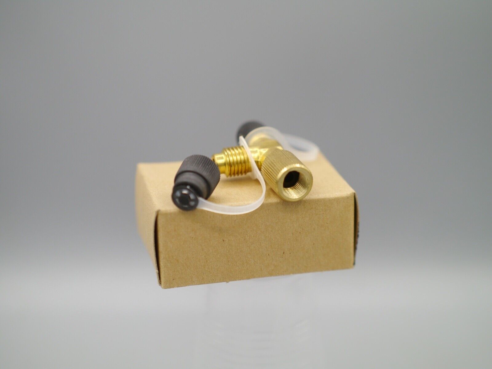 Mastercool nc, 82031, vacuum pump adaptor.