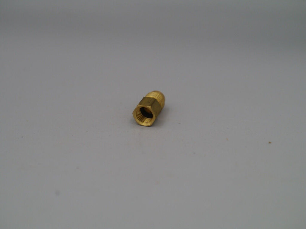 Mastercool Inc, 90366, 1/4 female x 1/2-20 male connector.