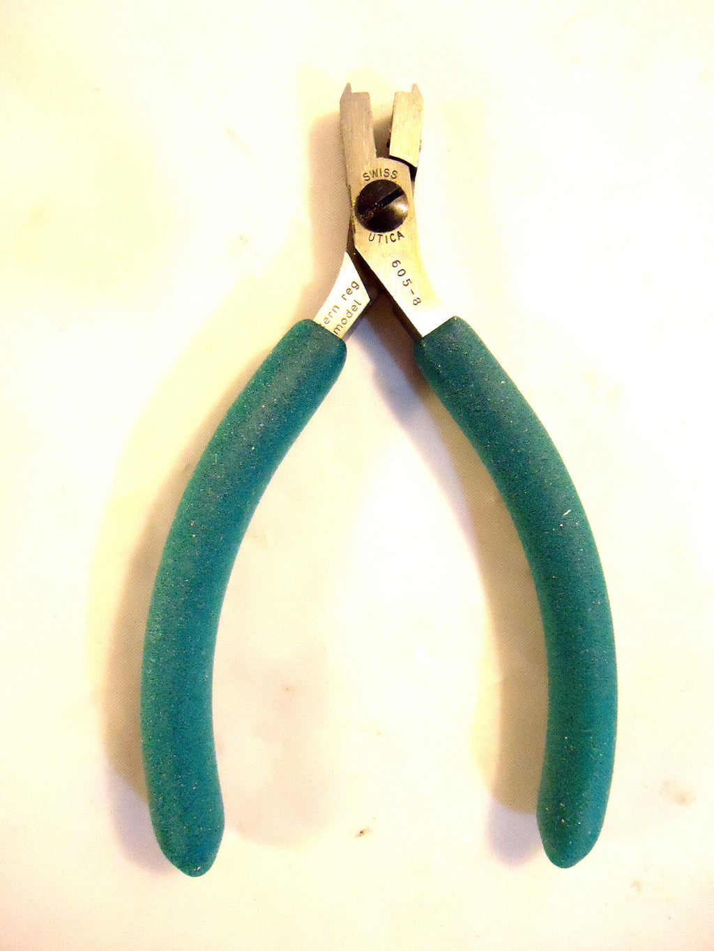 Utica Swiss IC/SMD Inserting and Extracting Plier #U605-8, New/Other, Free Ship